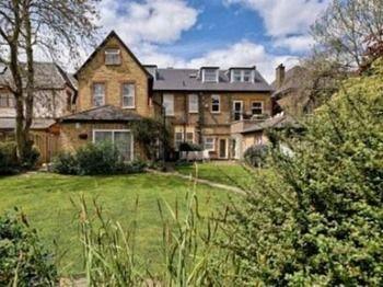 Glenthurston London Exterior photo
